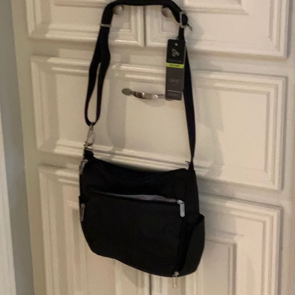 Travelon Anti-theft travel bag.